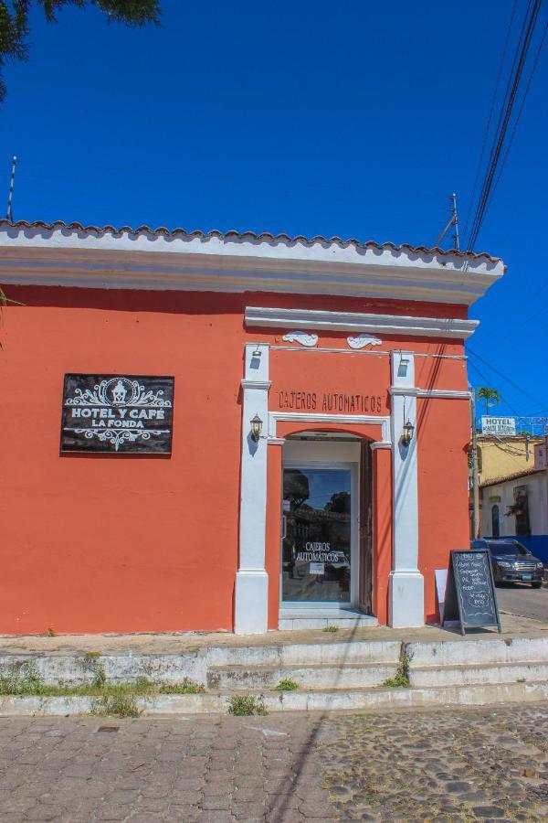 Hotel Y Cafe Ixmati Сучитото Экстерьер фото