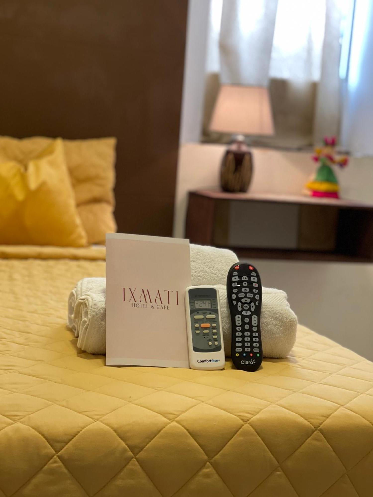 Hotel Y Cafe Ixmati Сучитото Экстерьер фото
