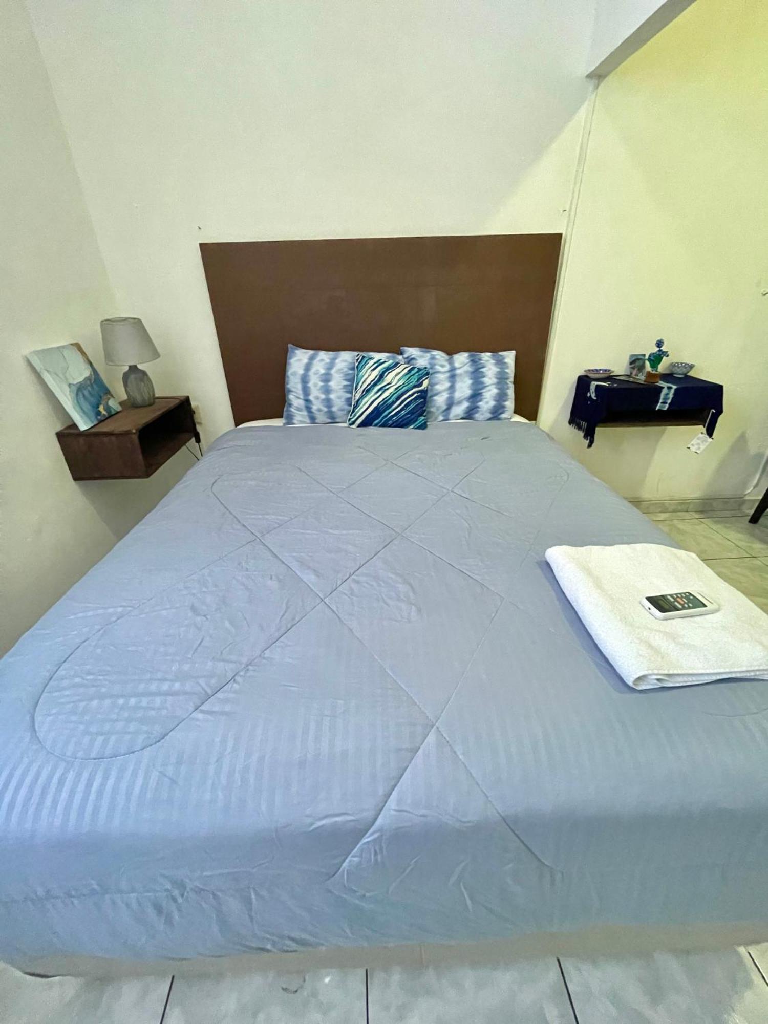 Hotel Y Cafe Ixmati Сучитото Экстерьер фото